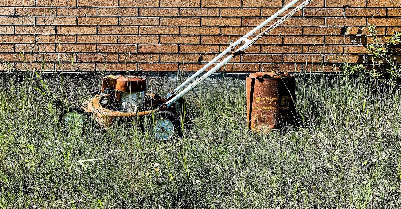 Košnja velike površine traktor kosilicom